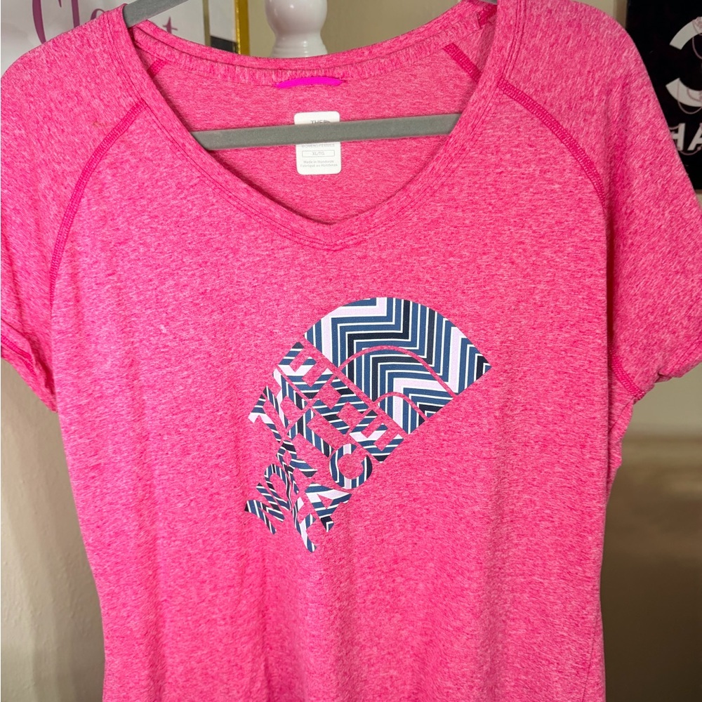 The North Face Bright Pink‎ Women's T-Shirt